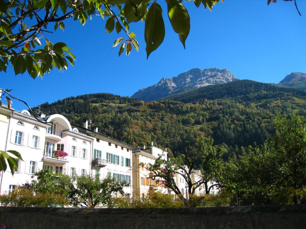 Albergo Croce Bianca Poschiavo Eksteriør bilde